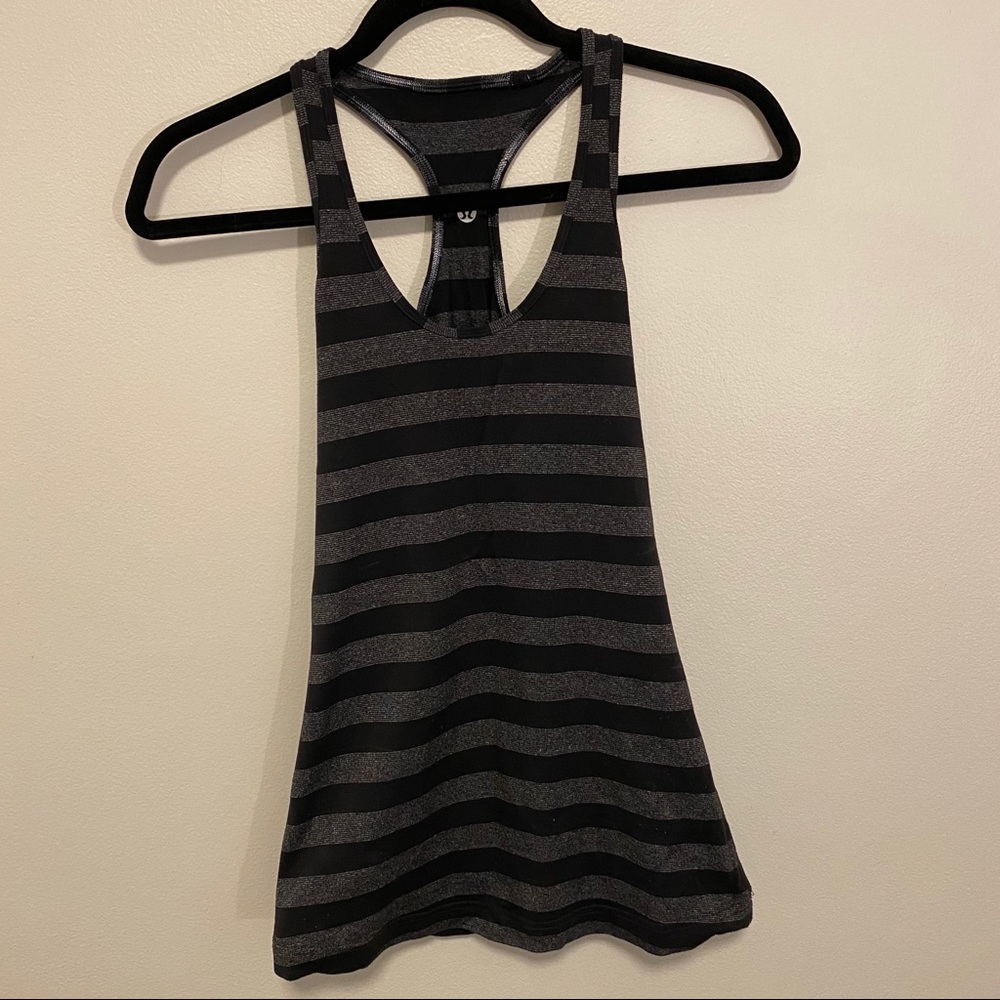 Lululemon tank